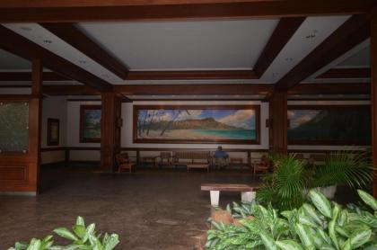 Romantic Waikiki Banyan 2513 with Ocean and Diamond Head Views and Free Parking! - image 13