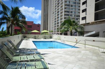 Waikiki Park Heights 1208 Sun & Beach Fun only 3 minutes away - image 8