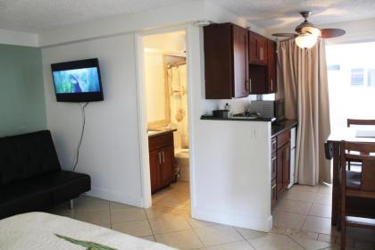 Renovated Private Kuhio Village 708A Studio - 2 min Walk 2 the Beach! - image 2