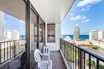 Deluxe 12th Floor Garden View Condo at Waikiki Banyan - image 18