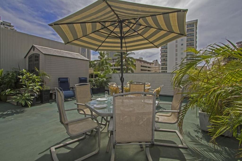 Royal Waikiki Penthouses - image 7