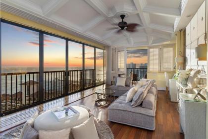 Oceanview Penthouse Suite - image 9