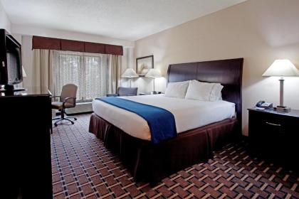 Holiday Inn Express Hotel & Suites Hope Mills-Fayetteville Airport an IHG Hotel - image 12