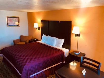 Americas Best Value Inn and Suites Hope - image 3