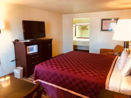 Americas Best Value Inn and Suites Hope - image 4