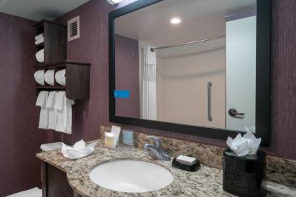 Hampton Inn Hopewell Fort Lee - image 10