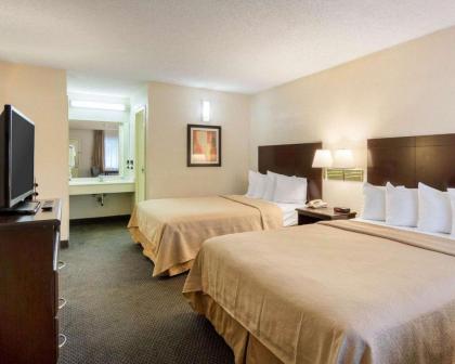 Rodeway Inn Fort Lee - image 5