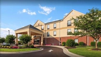 Best Western Plus Hopewell Inn - image 11