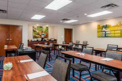 Hampton Inn & Suites Hopkinsville - image 12