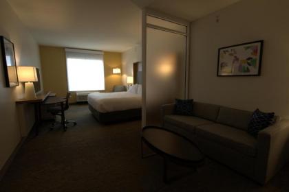 Holiday Inn & Suites - Hopkinsville - Convention Ctr an IHG Hotel - image 12