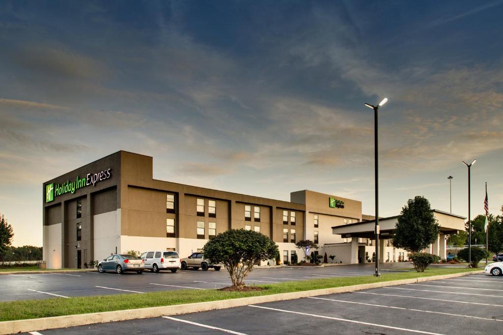 Holiday Inn Express - Horse Cave an IHG Hotel - main image