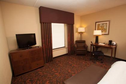 Hampton Inn Elmira/Horseheads - image 10