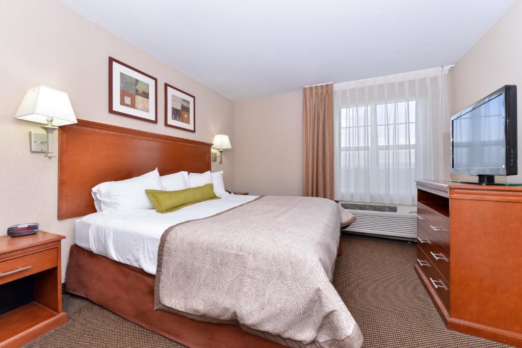 Candlewood Suites Elmira Horseheads an IHG Hotel - image 2