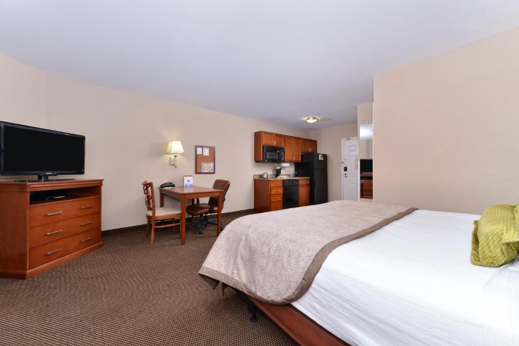 Candlewood Suites Elmira Horseheads an IHG Hotel - image 4