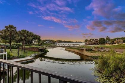 Luxury Lakeside Villa with Lake LBJ Access Electric Boat Lift & Countless Amenities - image 3