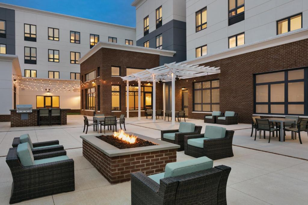 Homewood Suites By Hilton Horsham Willow Grove - image 5