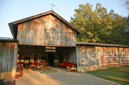 Farm stays in Hot Springs National Park Arkansas