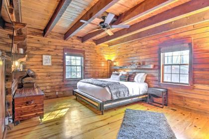 Luxury Log Cabin with 5 Private Acres and Hot Tub! - image 3