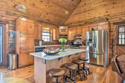 Luxury Log Cabin with 5 Private Acres and Hot Tub! - image 5