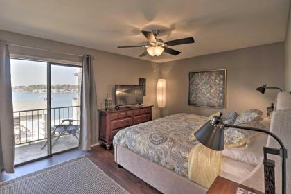 Cozy Condo with Balcony and Pool Access on Lake Hamilton! - image 7