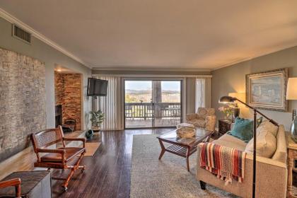 Hot Springs Condo with Lake View and Access Grill - image 1