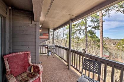 Hot Springs Condo with Lake View and Access Grill - image 3