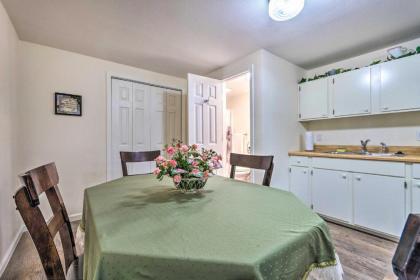 Cozy Pet-Friendly Hot Springs Village Apt with Deck - image 11