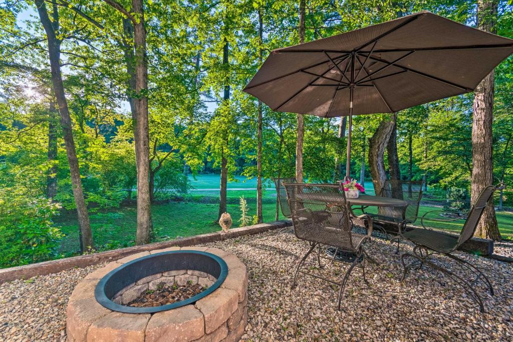 The Crystal House with Sunroom and Golf Green Views! - image 5