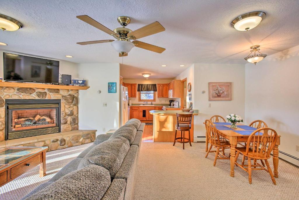 Cozy Riverfront Home with Fire Pit in Houghton Lake! - image 3