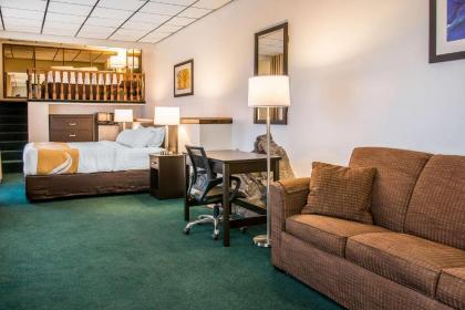 Quality Inn & Suites Houghton - image 15