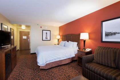 Hampton Inn Houma - image 13