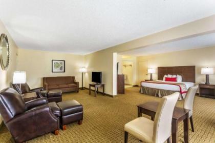 Ramada by Wyndham Houma - image 10