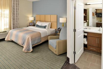 Candlewood Suites Houma an IHG Hotel - image 2