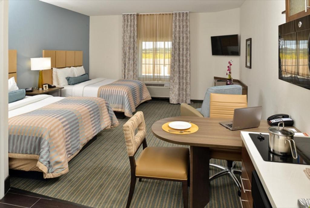 Candlewood Suites Houma an IHG Hotel - image 3