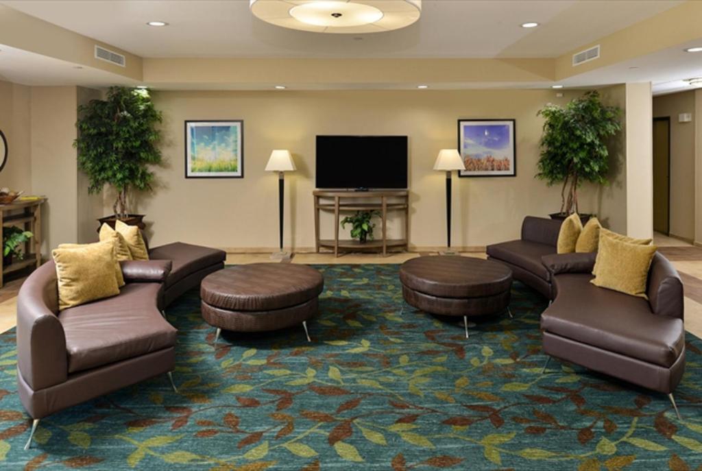 Candlewood Suites Houma an IHG Hotel - image 5