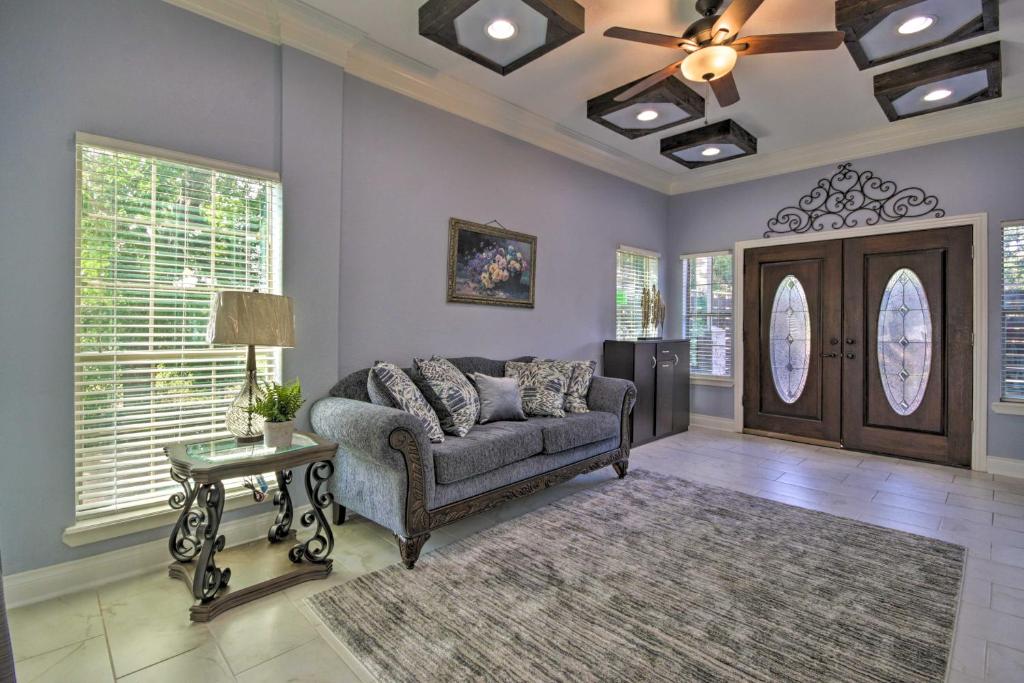 Southwest Houston Home with Balconies and Patio! - image 3