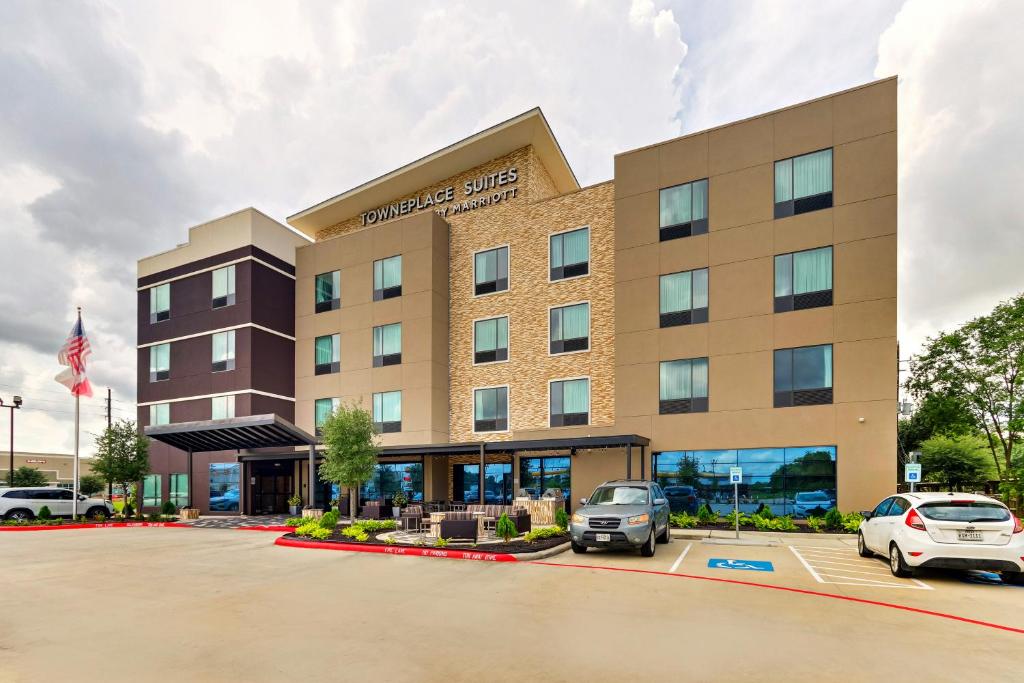 TownePlace Suites by Marriott Houston Northwest Beltway 8 - image 2