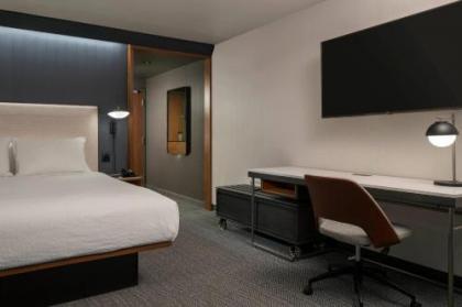 Courtyard by Marriott Houston Northeast - image 2