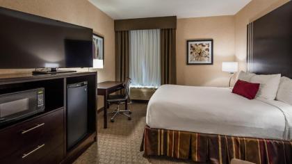 Best Western Plus Howe Inn - image 15