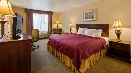 Best Western Penn-Ohio Inn & Suites - image 9