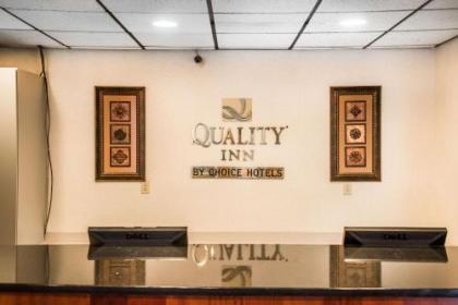 Quality Inn Hudson - image 3