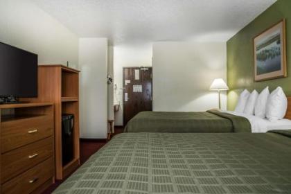 Quality Inn Hudson - image 9