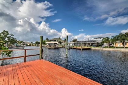 Canalfront Hudson Home with Private Dock and Yard Hudson