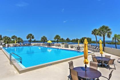 Hudson Resort Condo with Private Beach Access! - image 1