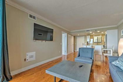 Modern Waterfront Hudson Condo with Resort Pool - image 7