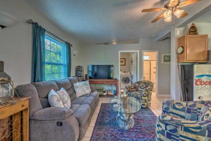 Cozy Canalfront Home Less Than 2 Mi to Hudson Beach! - image 5