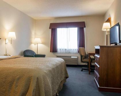 Quality Inn Hudsonville - image 7