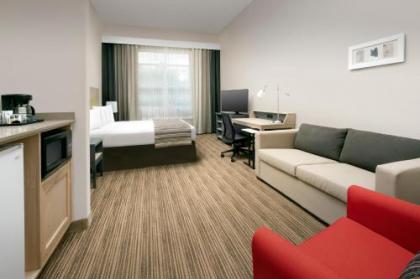 Country Inn & Suites by Radisson Houston Intercontinental Airport East TX - image 4