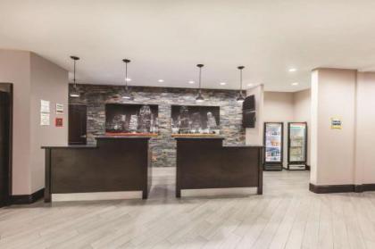 La Quinta Inn & Suites by Wyndham Bush Intercontinental Airport East