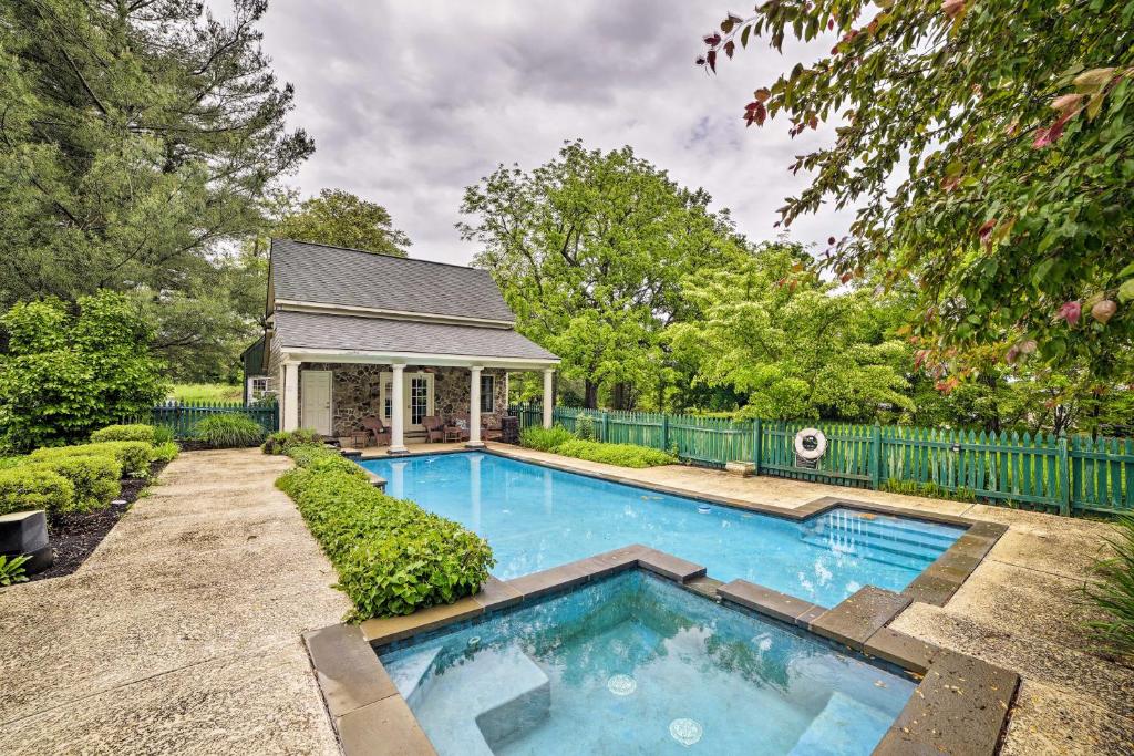 Historic Virginia Wine Country Villa with Pool and Yard - main image